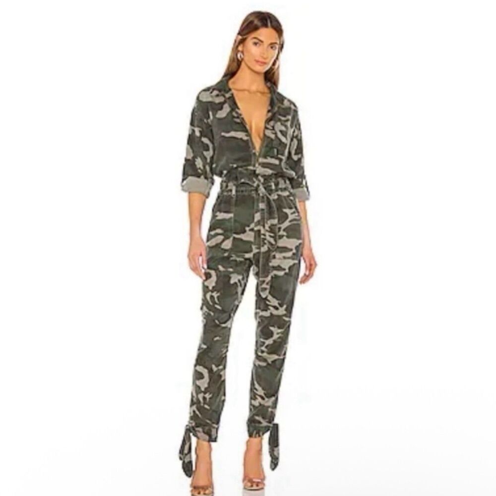 Pam and Gela Camo Tencel Jumpsuit Green Camouflage Print Women Size P (US XS/0)